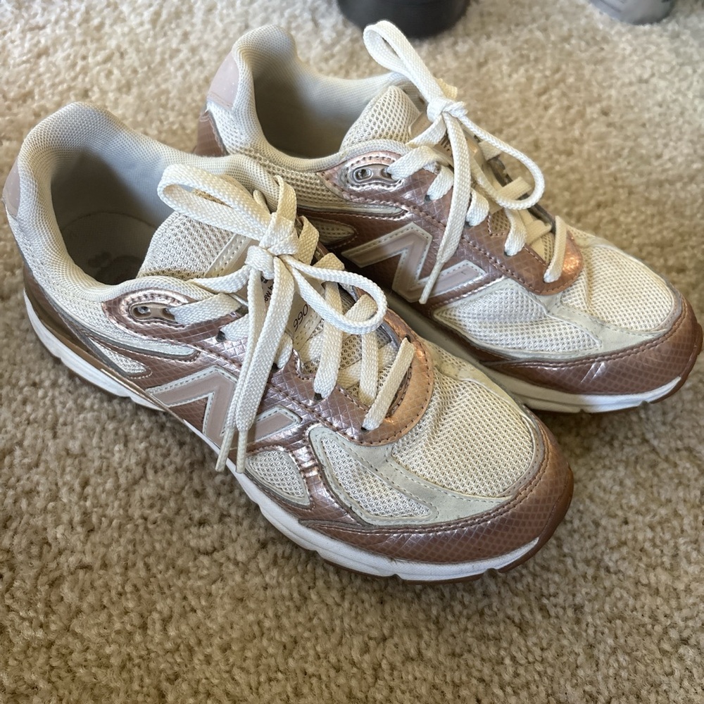New Balance Cream and Pink Women's Sneakers